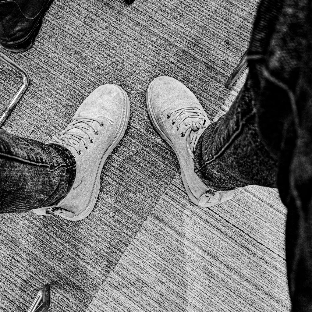 null000n's tweet image. Jobless pia ni kazi aise!! 😔