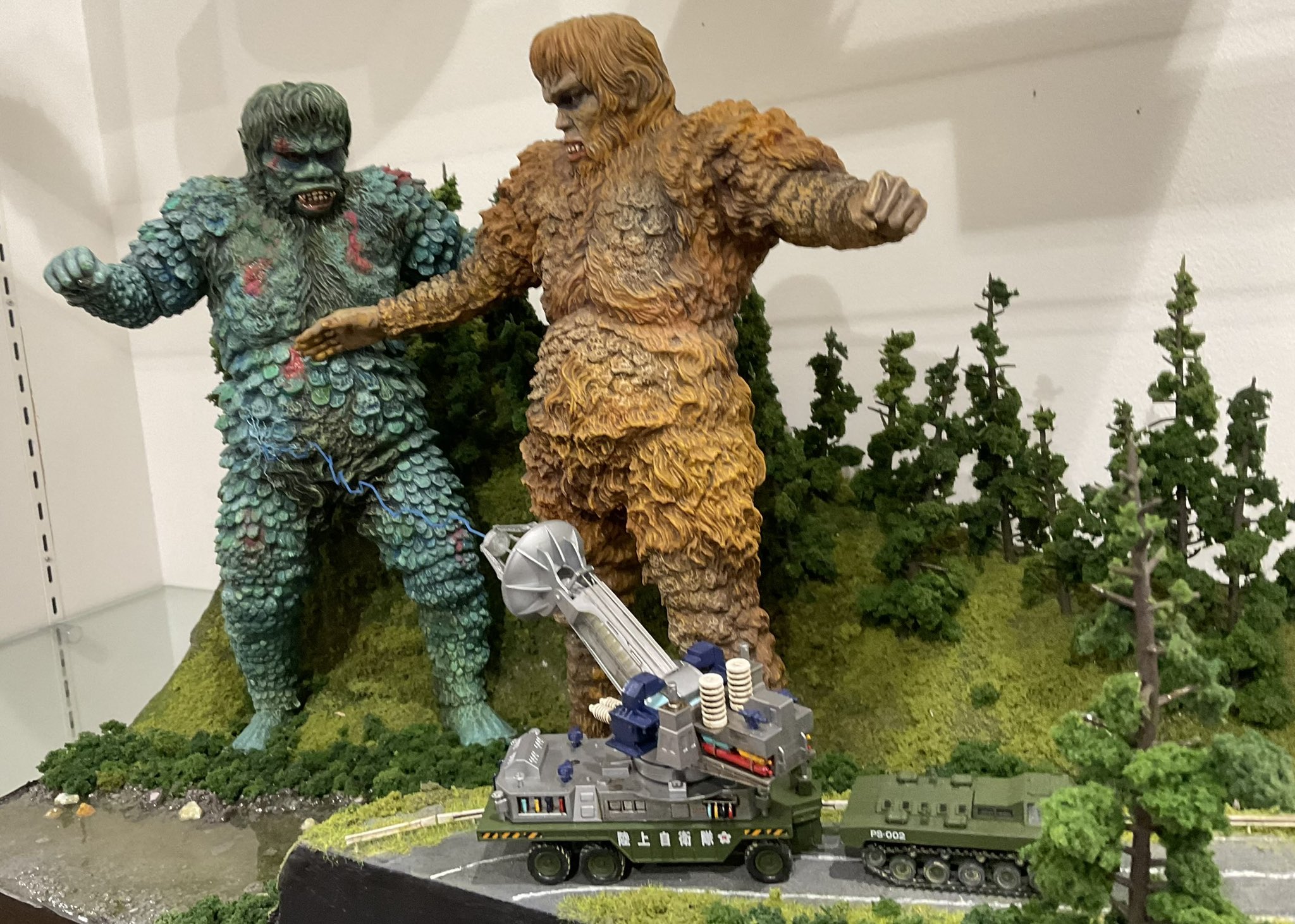 美品   フランケンシュタイン対地底怪獣  特撮リボルテック Amazon.co.jp: 特撮リボルテック004 フランケンシュタイン対地底