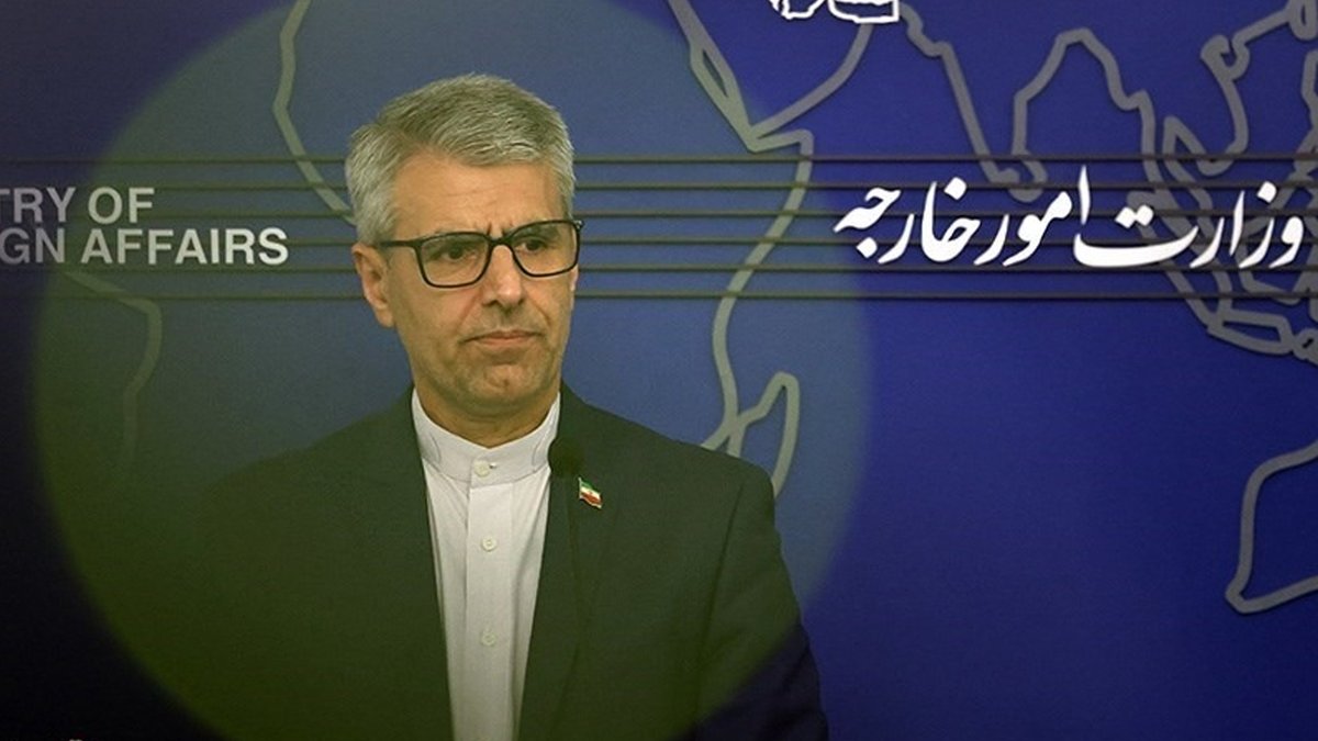 Tehran Condemns U.S. Sanctions as “Blatant Assault” on Iranian People

Iran slams new US oil sanctions as 'hostile assault,' vows defiance. Foreign Ministry calls measures 'malicious' targeting of people's rights, accuses Washington of 'addiction to unilateral pressure.' 20+