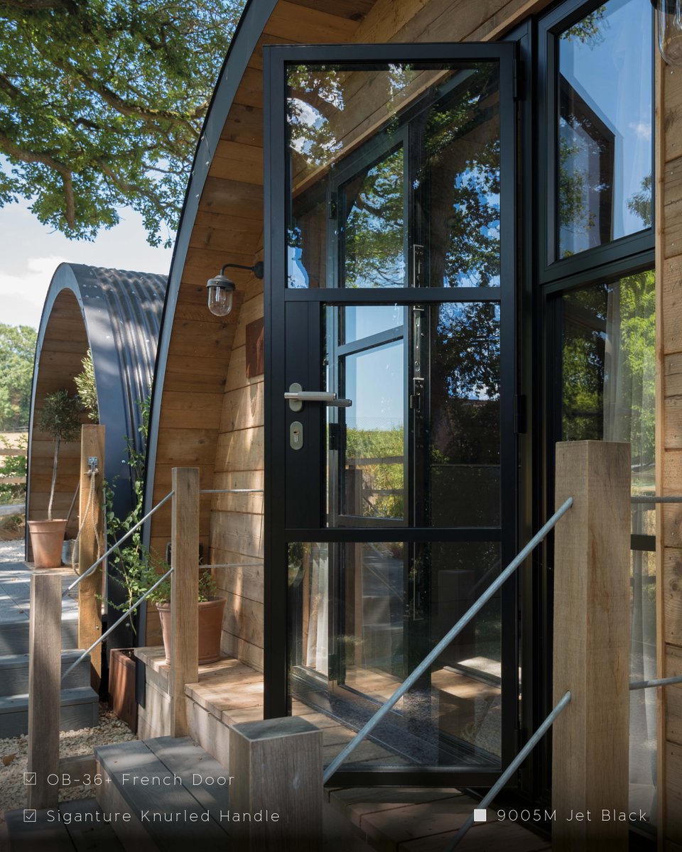 Originbifolds's tweet image. When tradition meets modern edge🖤
Silchester Farm’s stunning new look is complete with Soho Collection doors, installed by our brilliant partners Freedom Bespoke. The perfect backdrop for unforgettable moments... and an unforgettable venue. 🖤
#SohoCollection #FreedomBespoke…