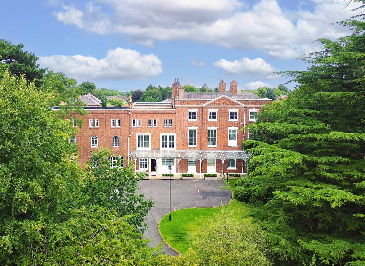 Blueoak Estates tweet media