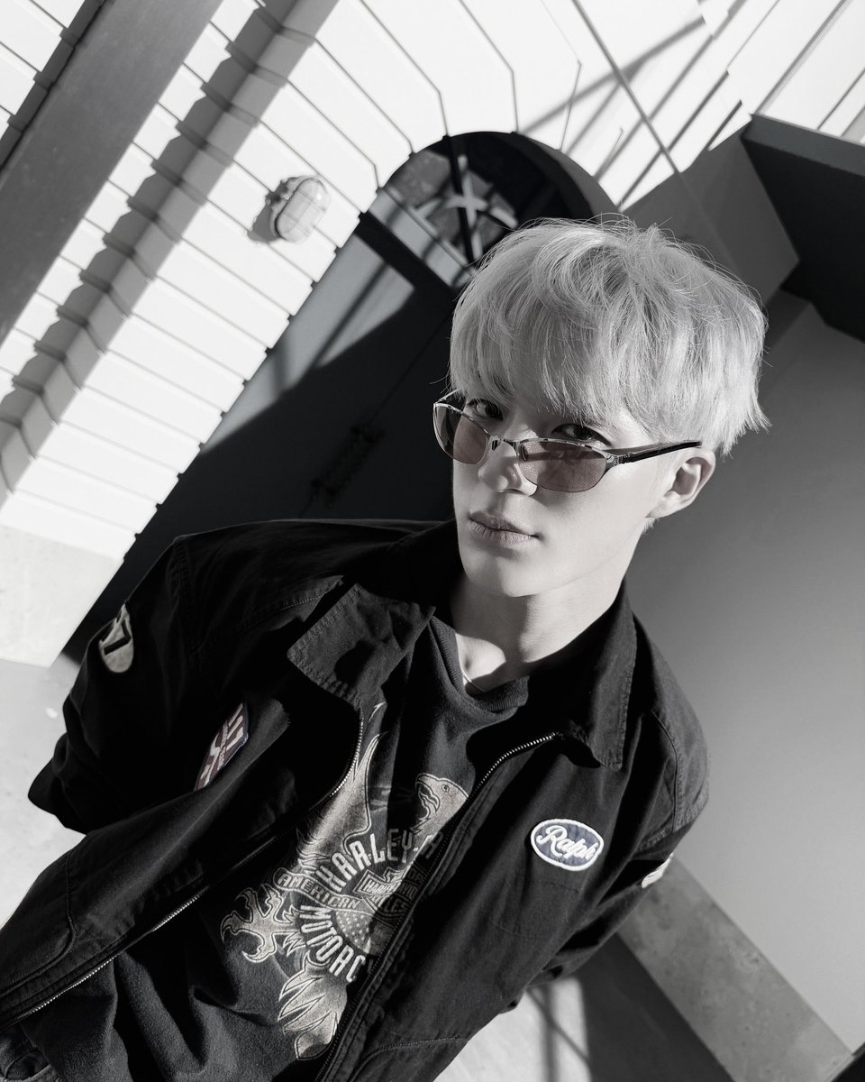 Twildight's tweet image. Live to ride,