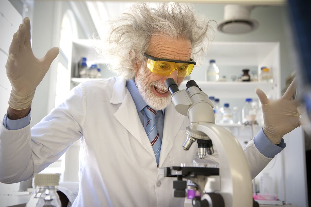 saltydkdan's tweet photo. Me in the lab devising the most white reaction video of all time https://t.co/OzDzcCw4g4