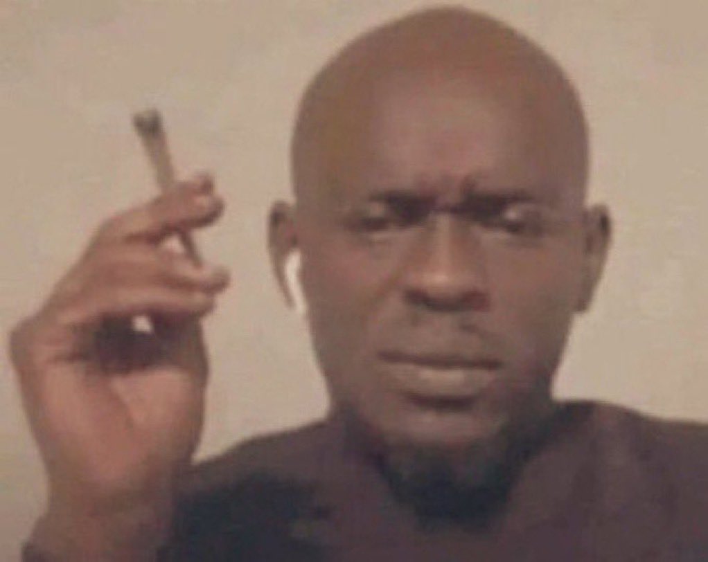But if God is our father in heaven
Who is our mother in heaven 😫😒💔