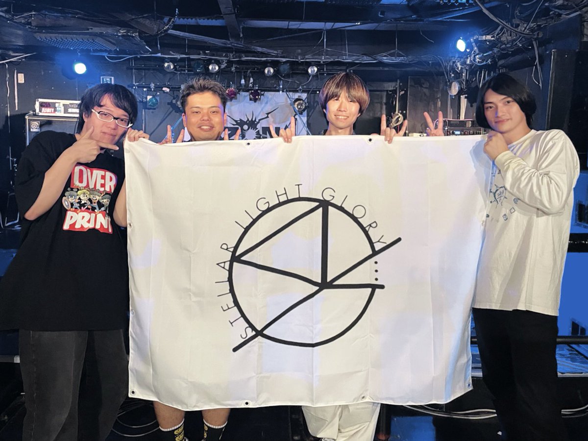 💫㊗️嬉しいご報告🎉💫

||◤　　　　　　　                                ◥||
昨日、栄R.A.D公演にて
日頃より応援してくれている方々から
なんと…バックドロップを頂きました‼️
||◣　　　　　　　                                ◢||

本当にありがとうございます。
大切に使わせて頂きます🙇