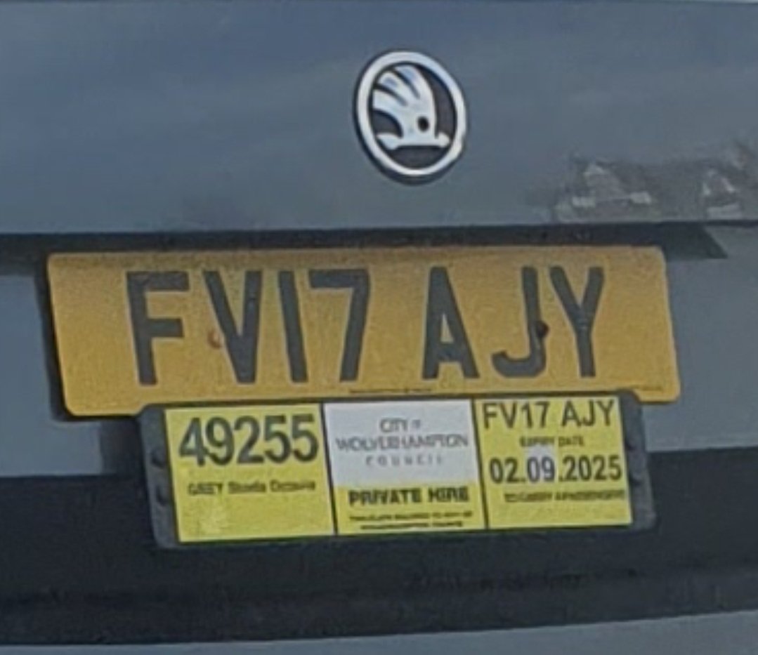 WyldeGreenParking (@b72badparking) on Twitter photo Totally unacceptable from someone who should know the rules of the road. They obviously dont or just don't care. 🤷🏽♂️
They weren't picking up, and shouldn't be parked there even if they were.
No-one at <a href="/WolvesCouncil/">Wolves Council</a> would be interested in looking at this. I'd put money on it. Totally unacceptable from someone who should know the rules of the road. They obviously dont or just don't care. 🤷🏽♂️
They weren't picking up, and shouldn't be parked there even if they were.
No-one at <a href="/WolvesCouncil/">Wolves Council</a> would be interested in looking at this. I'd put money on it.