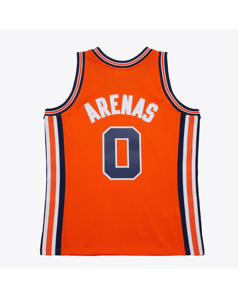 Hoy, ésta camiseta es más emblemática aún, si cabe! 🤣

madbasket.com/es/swingman-nb…