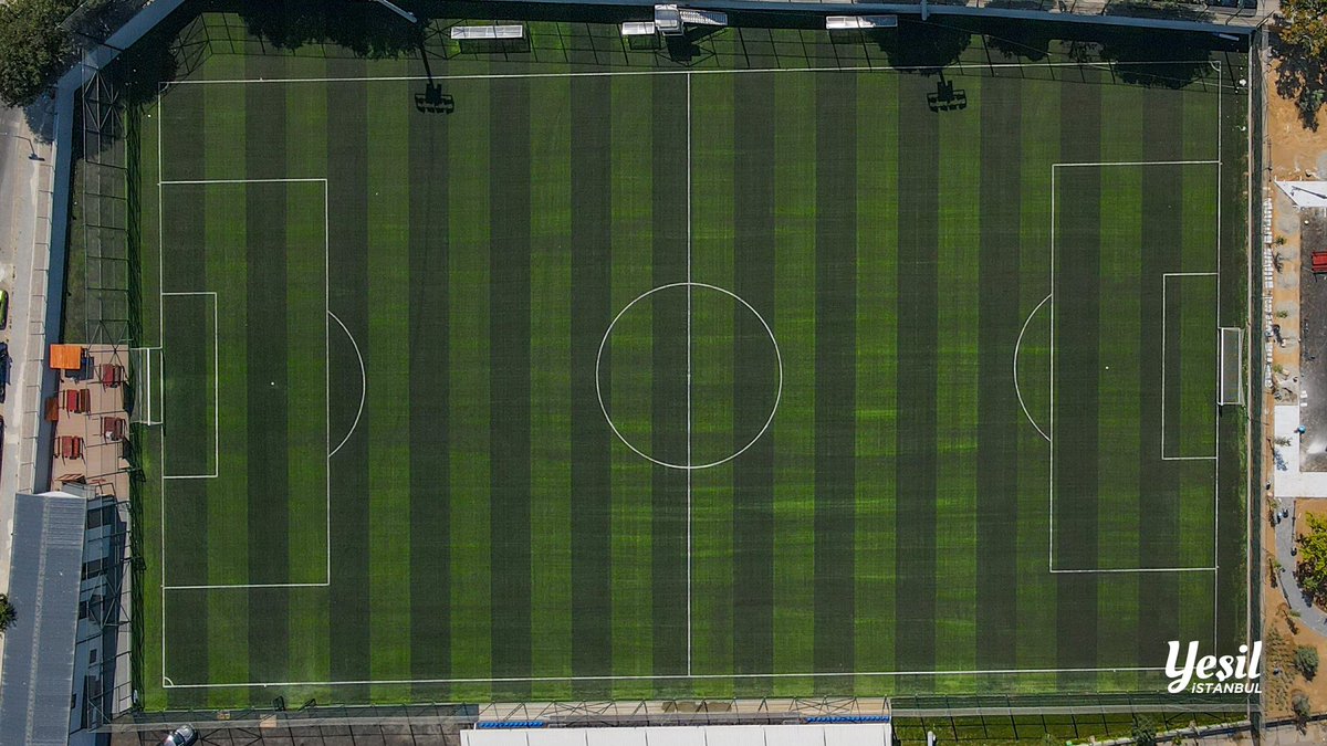 …amatör spor kulüpleri, sivil toplum kuruluşları ve çok sayıda Ataşehirlinin katılımıyla Kurbağalıdere Yaşam Vadisi’nin yeni etabı hizmete açıldı.

Ataşehir’e değer katan bu spor ve yaşam alanı ile İstanbullulara nefes alacak yeni bir alan daha kazandırdık. 🌿⚽️