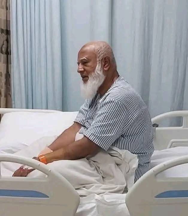 ইয়া রব্বুল আলামীন, আপনি আমাদের প্রিয় রাহবার আমীরে জামায়াতকে পরিপূর্ণ সুস্থতার নেয়ামত দান করেন আমিন।
