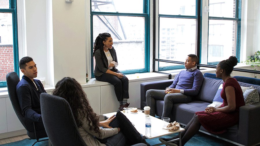 BDPs's tweet image. Discover the top B2B data providers and vendors for 2025! Our comprehensive guide helps you choose the best sources to boost your marketing and sales efforts with accurate, reliable data. Stay ahead in 2025! #B2BData #DataProviders #MarketingTips businessdataprospects.com/insights/data-…