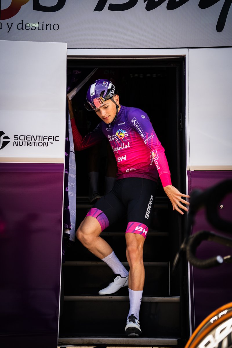 ✅ El histórico <a href="/CircuitoGetxo/">Circuito de Getxo / Getxoko Zirkuitua</a> marca el regreso a la competición de <a href="/Hugo_dlca/">Hugo de la Calle</a> tras su caída de hace dos meses

🇪🇸 <a href="/daviliyodelgado/">David Delgado Higueruelo</a>
🇲🇺 <a href="/AlexandreMayer4/">Alexandre Mayer</a>
🇪🇷 <a href="/MeraKudus/">Merhawi Kudus</a>
🇺🇾 <a href="/Eric_Fagundez/">Eric Fagundez</a>
🇪🇸 <a href="/josediazgallego/">Jose Manuel Diaz</a>
🇪🇸 <a href="/Hugo_dlca/">Hugo de la Calle</a>
🇪🇸 <a href="/NanoCavia/">Daniel Cavia</a>

📝➡️ burgosproteam.com/previa-clasica…

#80CircuitoGetxo