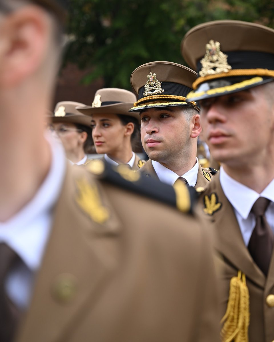 Ceremonia de acordare a primului grad de ofițer absolvenților promoției 2025 „Regina Maria - 150”, de la Academia Tehnică Militară „Ferdinand I”