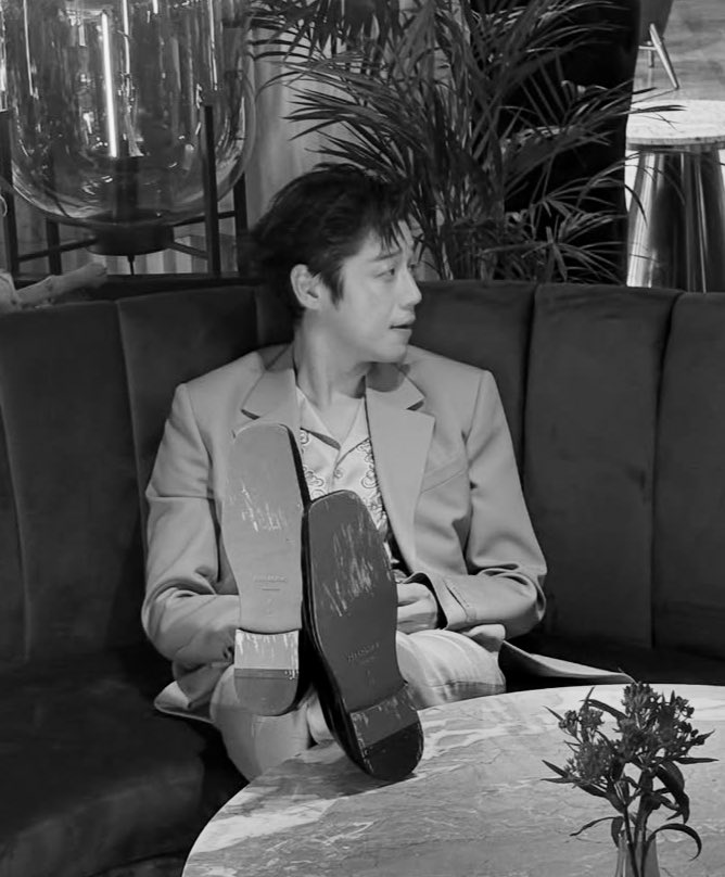 ho_n__g's tweet image. 정준원 악역 개큰붐업  
껄렁한데 섹시한 악역 개잘어울릴 듯