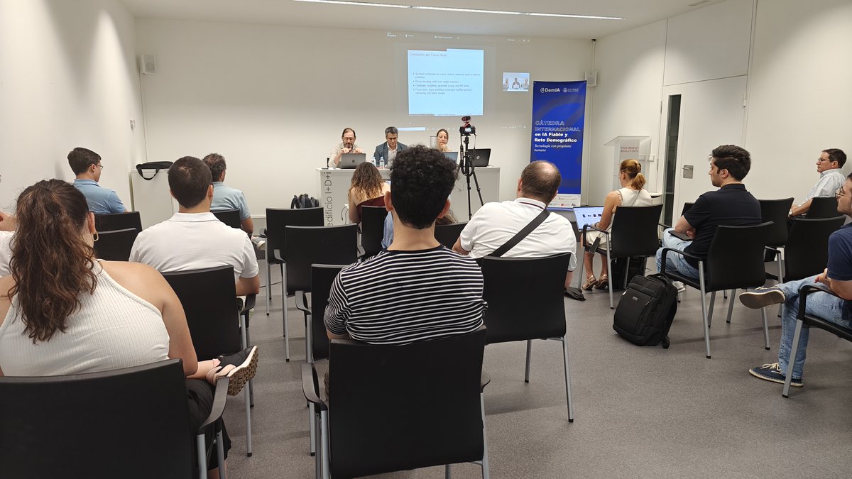 QETEL_'s tweet photo. ▶️ Hoy celebramos la sesión "Optimising investment portfolios using quantum computing"

Gracias a los profesores Antonio Falcó, Ana Belén Gil y Javier Parra, y al investigador Guillermo Rivas por participar 🤝

¡También a los asistentes presenciales y online! https://t.co/rA0F5ByXhE