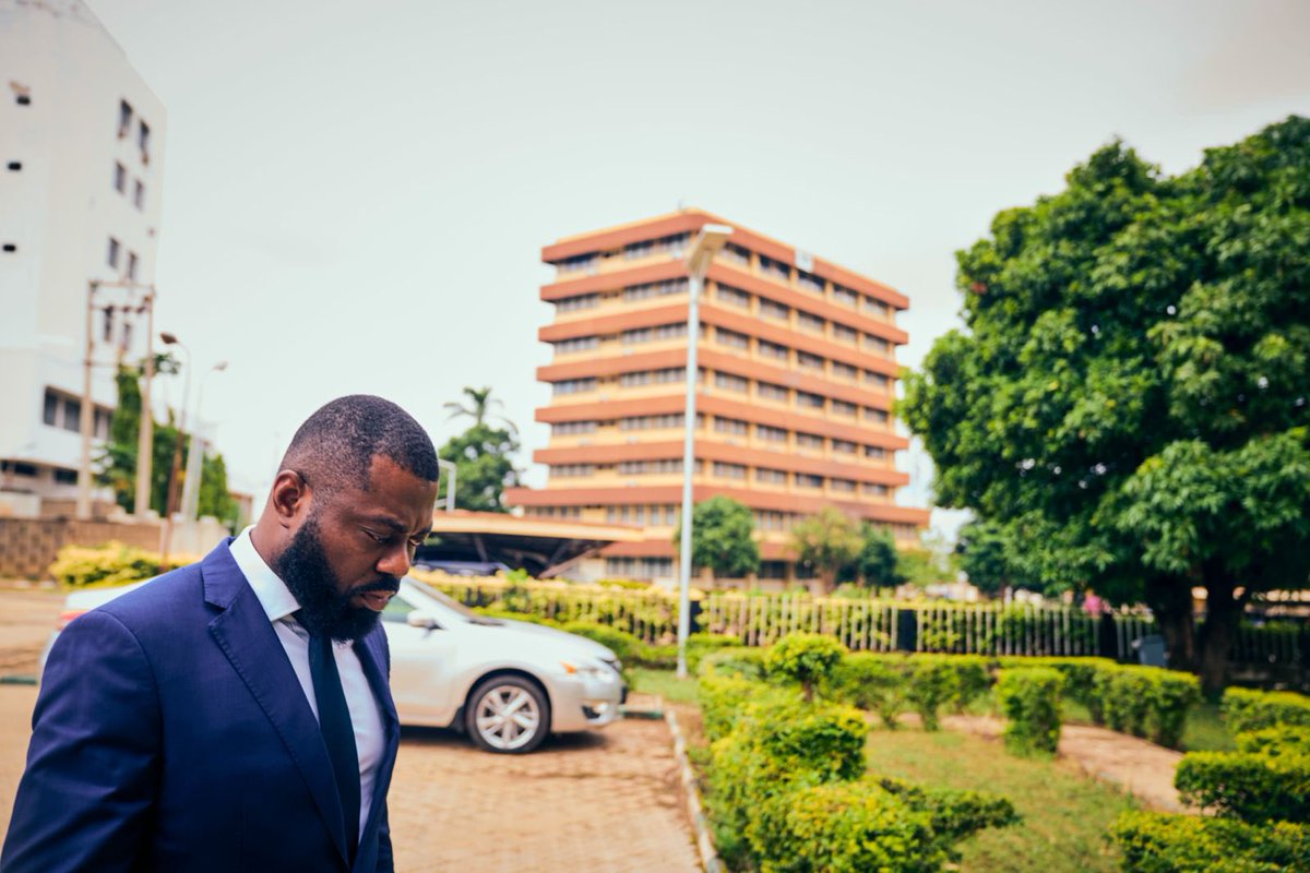 ayo sotinrin tweet media