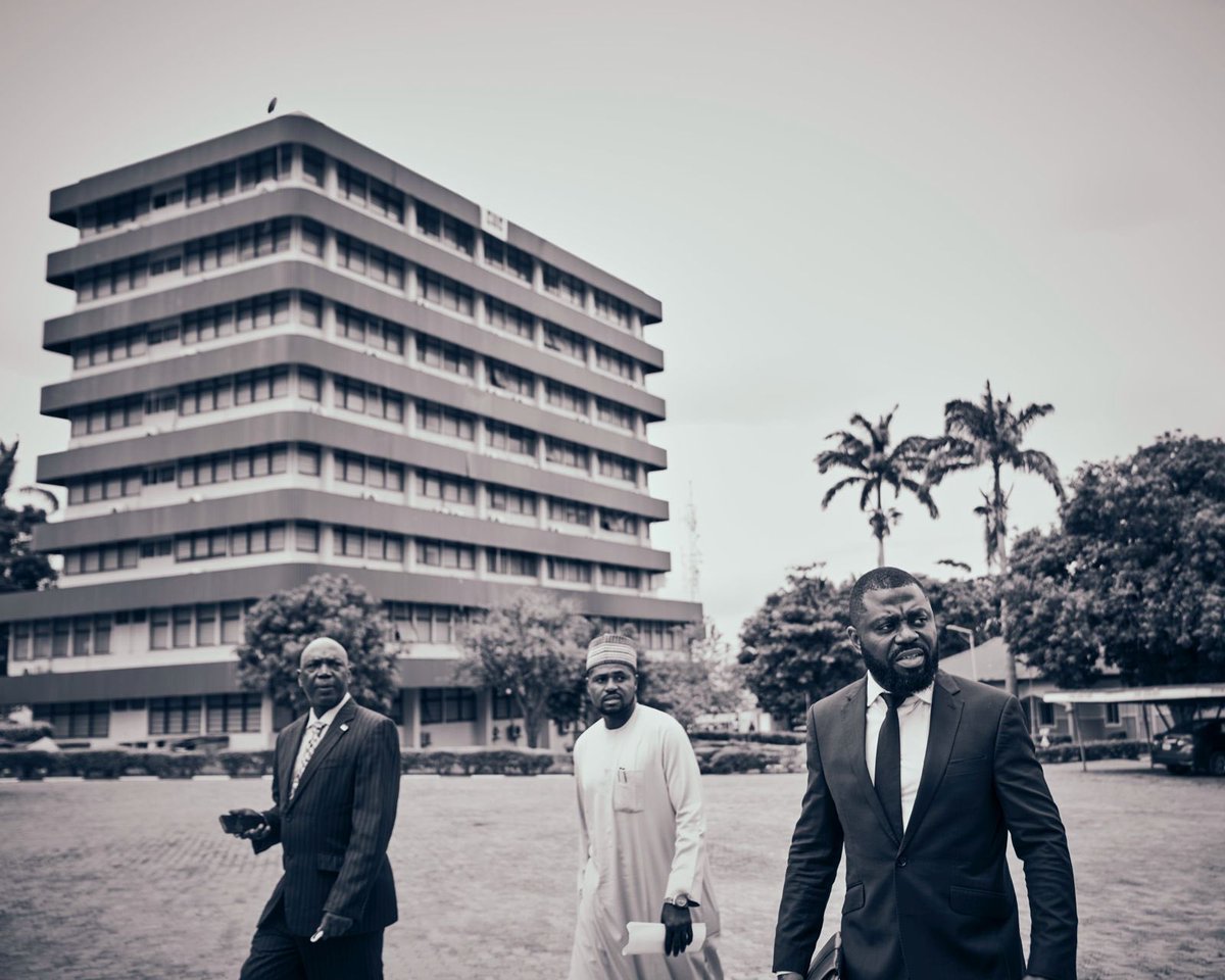 ayo sotinrin tweet media