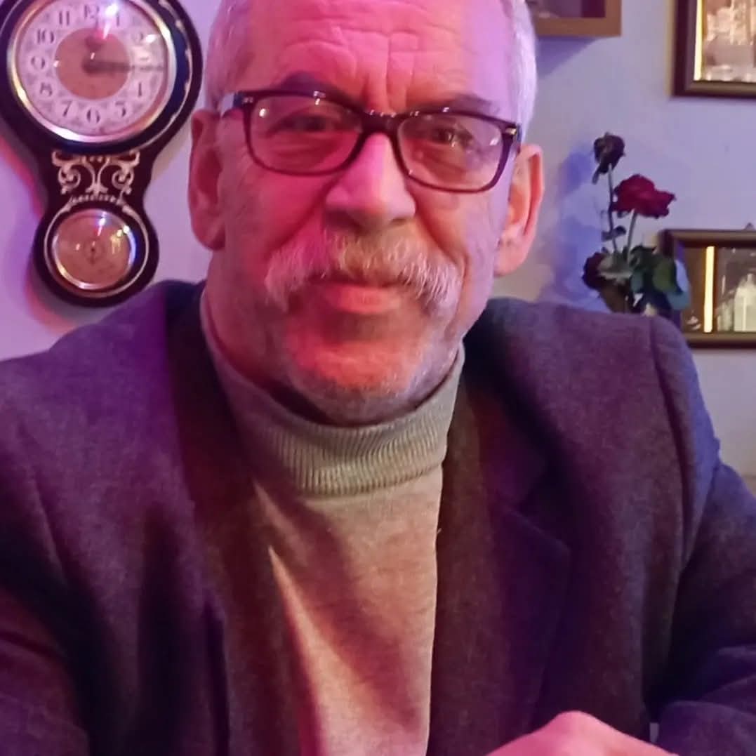 "Şimdi senin uzanıp yattığın otlarda 
yarın yeni bir yeşillik büyüyecek"

Devrimci yoldaşımız, abimiz, dostumuz Haydar Yıldıztekin'i son yolculuğuna uğurlamak için buluşuyoruz. 

🗓️1 Ağustos Cuma 
⏰13.00 Kartal Merkez Camii
Defin:Tuzla Şifa Mezarlığı