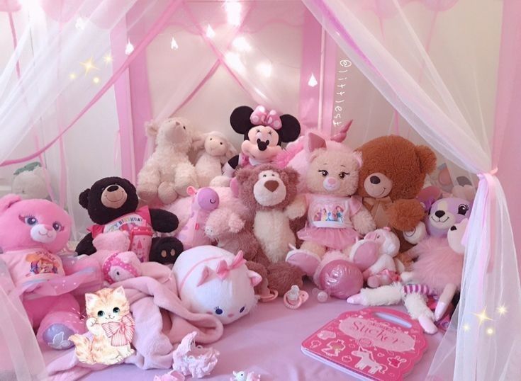 Need    a   small   tini   space    to   curl   up   in   . .