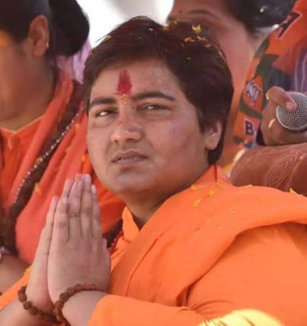 अमित शाह जी ने कहा है ना कि हिंदू आतंकवादी नहीं हो सकता।
तो बस NIA कोर्ट ने मालेगांव ब्लास्ट में फँसाए गए सभी सातो हिंदुओं को बेइज्जत बरी कर दिया है