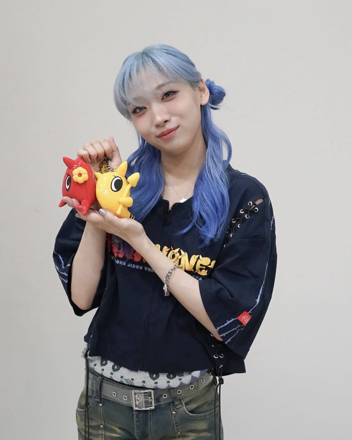 HANA グッズ 3点まとめ ぴーなっつ🥜🍊 on X:
