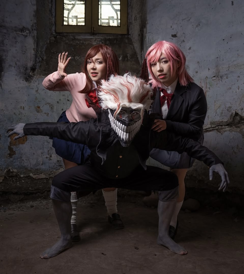 Dandadan 👽👻

Cosplayers: Momo Ayase @/isfranmakeup (IG), Aira Shiratori @/graycat.cos (IG), Ken Takakura @/teru.nimbvs (IG)