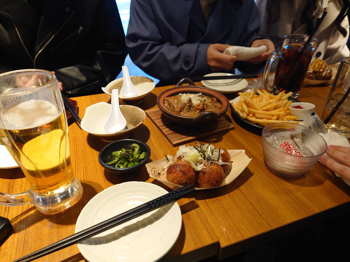 怖い、怖すぎるよぉ…＼(゜ロ＼)(／ロ゜)／
今日は自分とみずさんの命日かな…＼(゜ロ＼)(／ロ゜)／