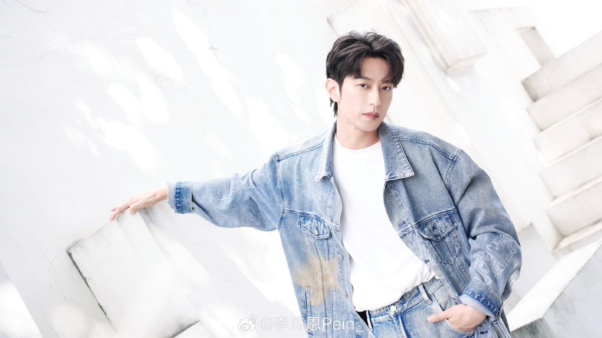 Ky0627Meen's tweet photo. พี่เพ่ยมาอัพ weibo พี่สองคนไปด้วยกันไปกะอาเจียง🤣
“When is the weather fine.”
#ABODesire
#LipeiEn #SeekyLee https://t.co/EJL0luqpHq