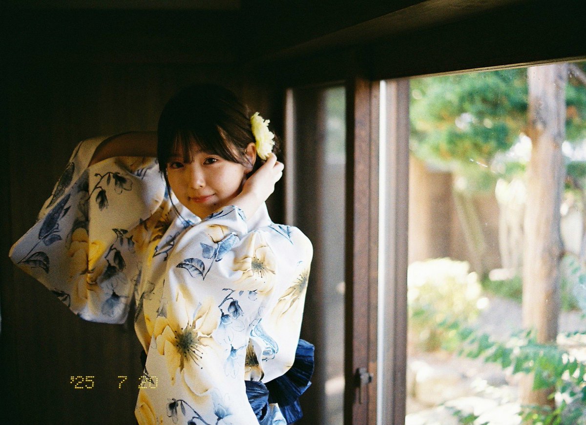 2025/7/20 (日)
山形県 東根市

#mpf_b  #mpfｴﾝﾀﾒ  #ﾌｨﾙﾑ写真

nanaちゃん、いい感じです。

<a href="/nana_mpfentame/">nana 【MPF☆B】</a>