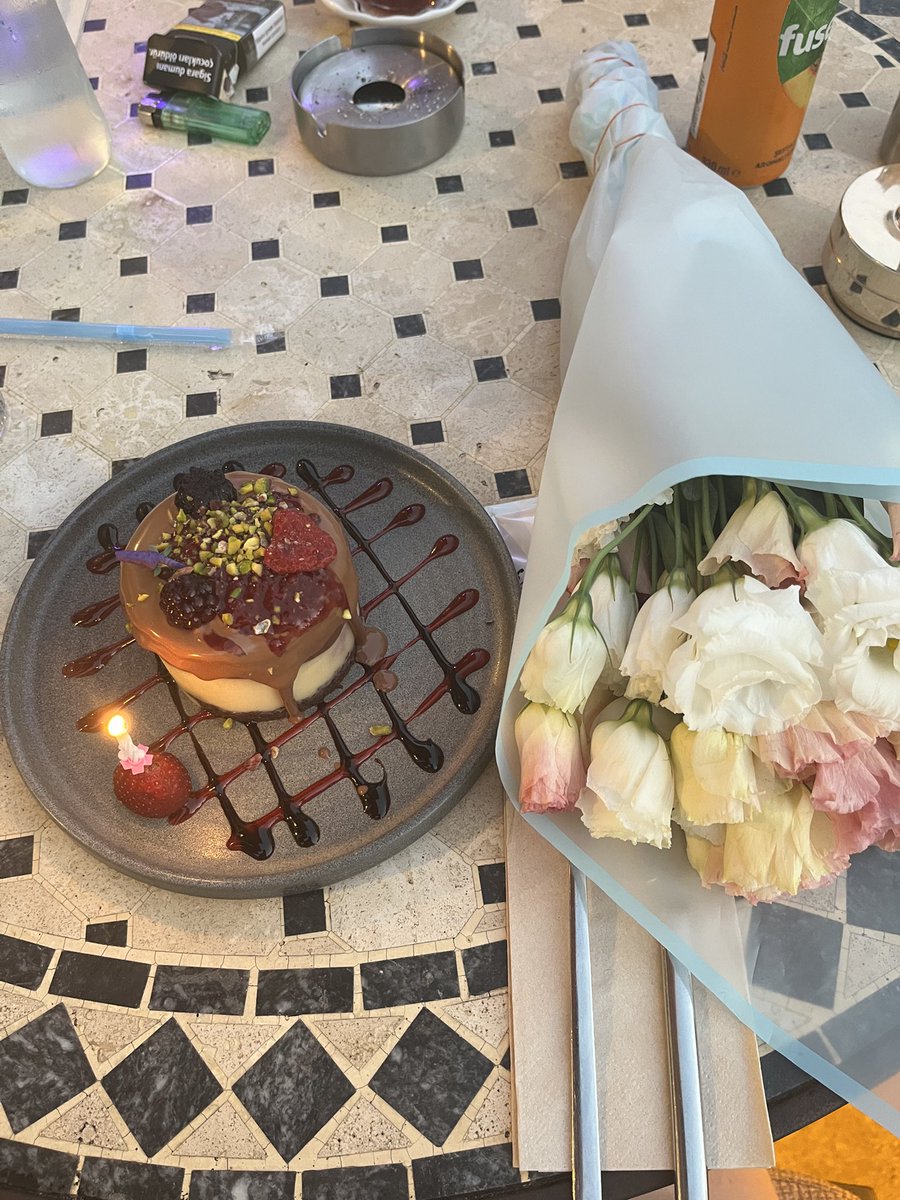 Yaşlanmaya bir adım daha 25 🧚‍♀️