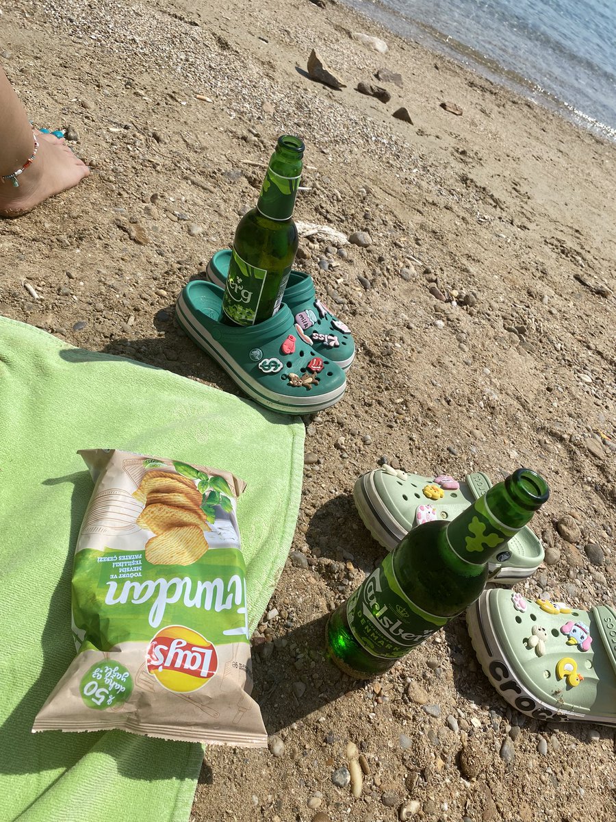 #GününÖzeti; Mutlu ol! Çünkü kimse senin üzgün olmanı umursamıyor.