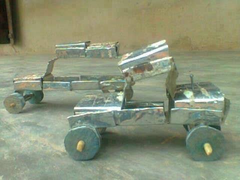 ib_jaaf's tweet image. Gone are the days when things like milk cans and tomato tins were used to craft toy cars 
#nigeria #NorthernUpdates #kaduna #creativity
