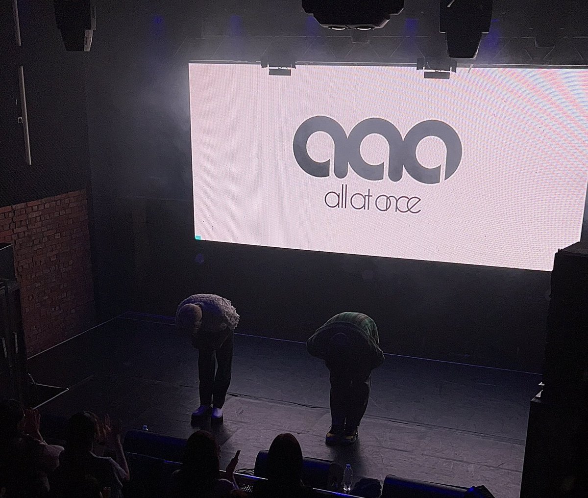 SWISH -Voice-
ありがとございました🙏🙏

お客さんのテンション最高でした🙏
めちゃくちゃ楽しかった！！
次回は8/9!!
渋谷にておまちしてます！！

1.The Greatest Day  
youtu.be/8bAfi1NsWkw?si…
2.デジャブ　　
3.マカロン　
youtu.be/RbFTeZ6txNQ?si…
4.年をかさねて
youtu.be/lZHcDB848jI?si…