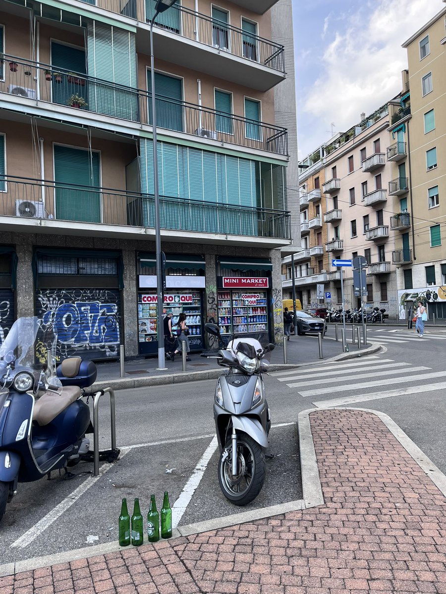 Roncheiconlainormale tweet media