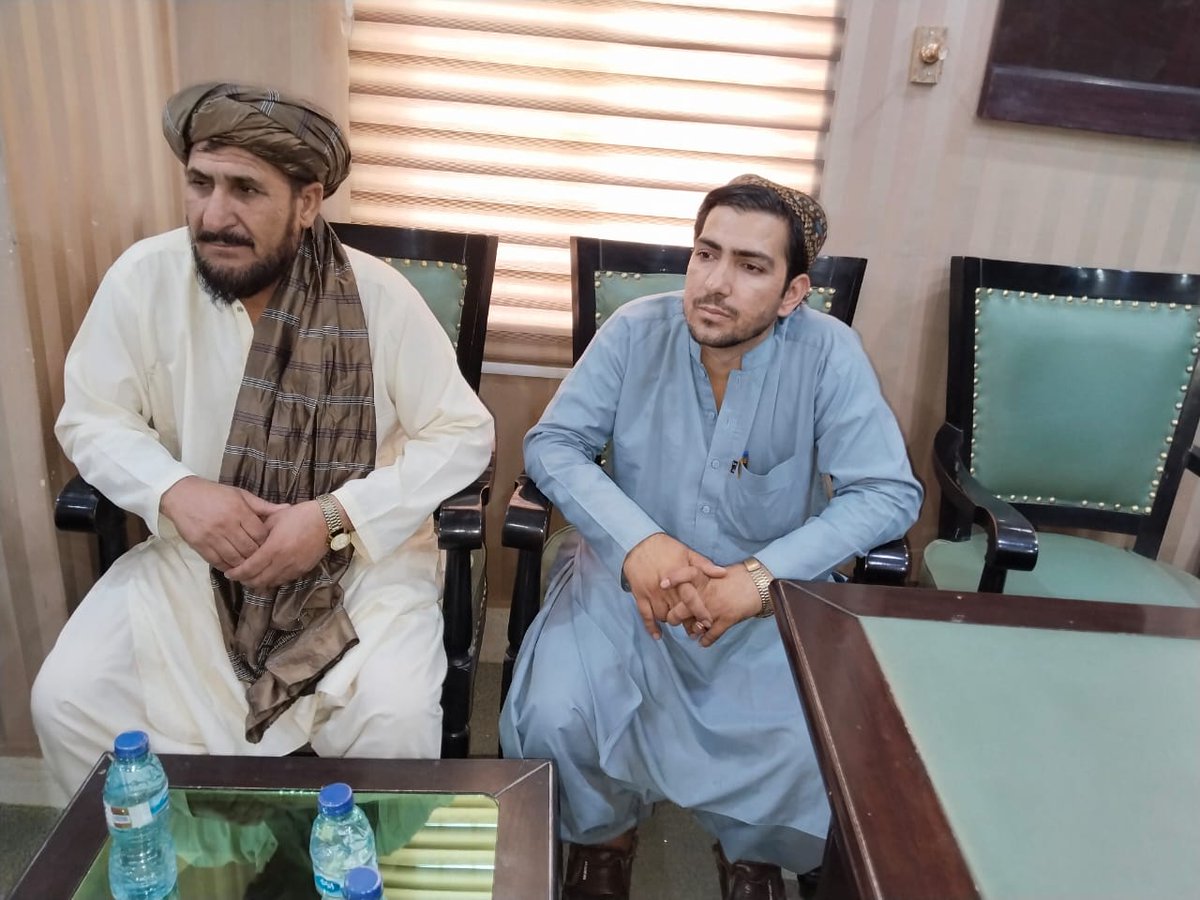 ڈپٹی کمشنر چاغی عطاءالمنعیم اور بریگیڈیئر سجاد علی دالبندین رائفلز کی زیر صدارت غیر قانونی تارکین وطن واپسی کی حوالے سے جائزہ اجلاس طلب کیا،اجلاس میں غیر قانونی طور پر مقیم افغان باشندوں کی اپنے وطن باعزت طور پر واپسی کو یقینی بنانے کیلئے تمام متعلقہ اداروں کو ہدایات جاری۔