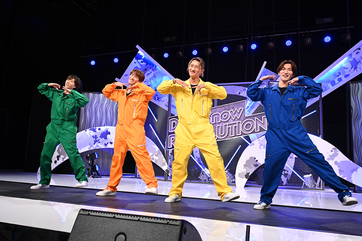 Snow Man渡辺翔太、Kep1erチェヒョン＆王林と“かわいい”対決💙 『それ