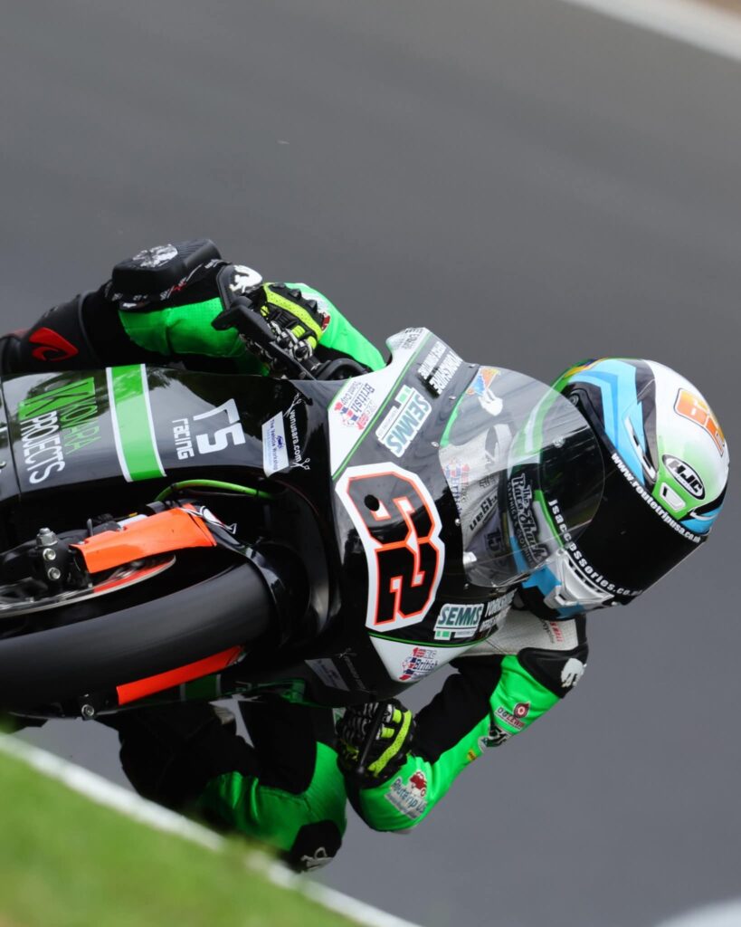 Kent's Ethan Sparks had a remarkable weekend in the latest round of the R&amp;G British Talent Cup, taking a pole position and maiden race wins. kentsportsnews.com/sparks-at-the-…