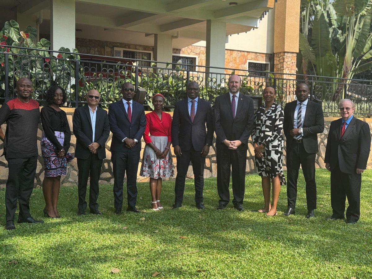 AmChamUganda's tweet photo. Our new Board of Directors, led by President @AraptaSarah, had a productive breakfast meeting today with U.S Ambassador William W. Popp, who graciously hosted us at his residence. 

We discussed exciting strategies to strengthen US-Uganda business relations.

#AmChamUg
#AmbPopp https://t.co/41edGuS8Mt