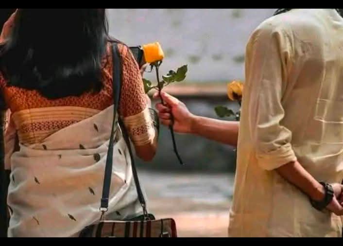 #PAK_PG
تم جو بانٹوں گے خود کو اوروں میں 
میرے حصے میں تو دکھ ائیں گے نہ