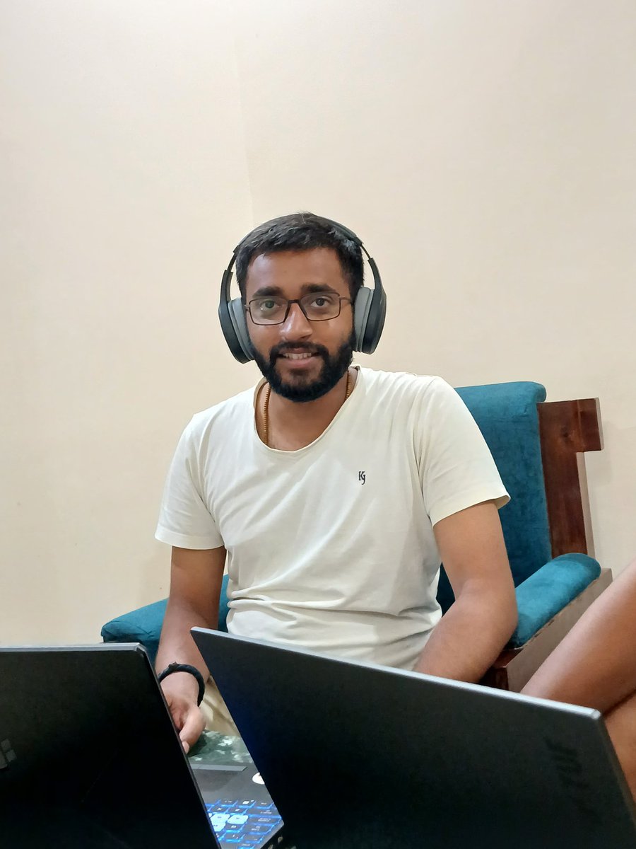 journanishant's tweet image. चुनाव का समय है। रिपोर्टिंग मैदान में भी, एडिटिंग कमरे में भी – यही है पत्रकारिता का असली रंग।
– 24×7 ड्यूटी, जनता की आवाज़ के लिए

#electionexpress #BiharElections #assamblyelection