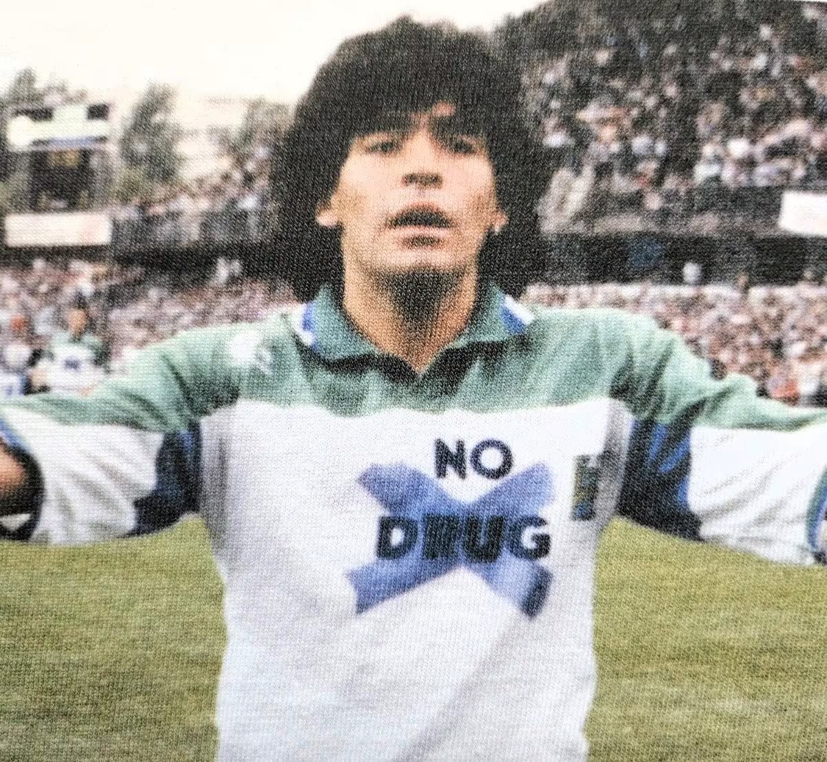 El Barça amb el logo d’ACNUR a la samarreta es veu una mica així