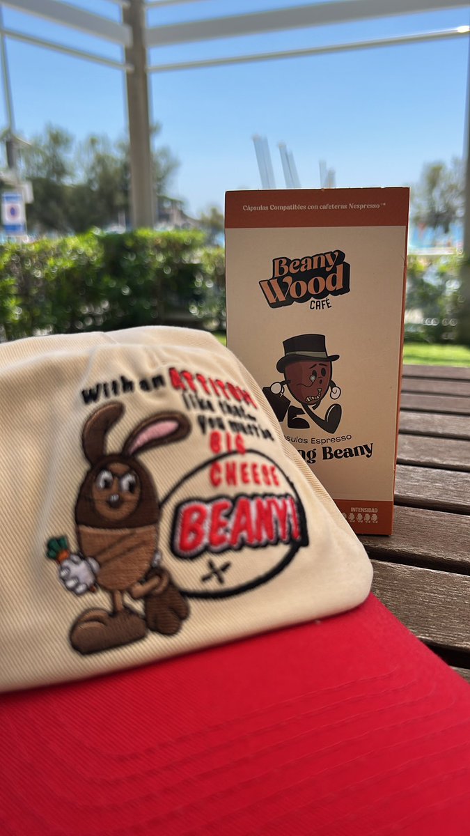 He ido a Platja d’Aro y le he hecho caso a Beany <a href="/HiClavero/">Clavero</a>