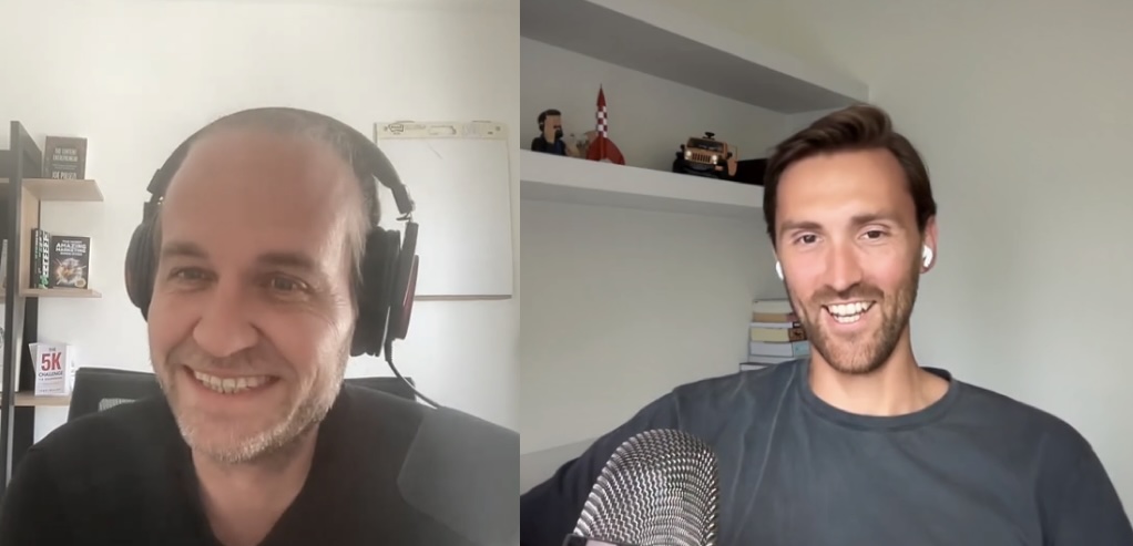 New podcast episode: cmo-stories.com/1903080/episod…

𝘐𝘯 𝘞𝘦𝘣3, 𝘈𝘐 𝘮𝘢𝘬𝘦𝘴 𝘪𝘵 𝘦𝘢𝘴𝘺 𝘵𝘰 𝘤𝘳𝘦𝘢𝘵𝘦 𝘵𝘩𝘰𝘶𝘴𝘢𝘯𝘥𝘴 𝘰𝘧 𝘧𝘢𝘬𝘦 𝘸𝘢𝘭𝘭𝘦𝘵𝘴 𝘢𝘯𝘥 𝘴𝘵𝘦𝘢𝘭 𝘷𝘢𝘭𝘶𝘦 𝘧𝘳𝘰𝘮 𝘳𝘦𝘢𝘭 𝘶𝘴𝘦𝘳𝘴.

@xHolonym is creating a world where your digital identity is