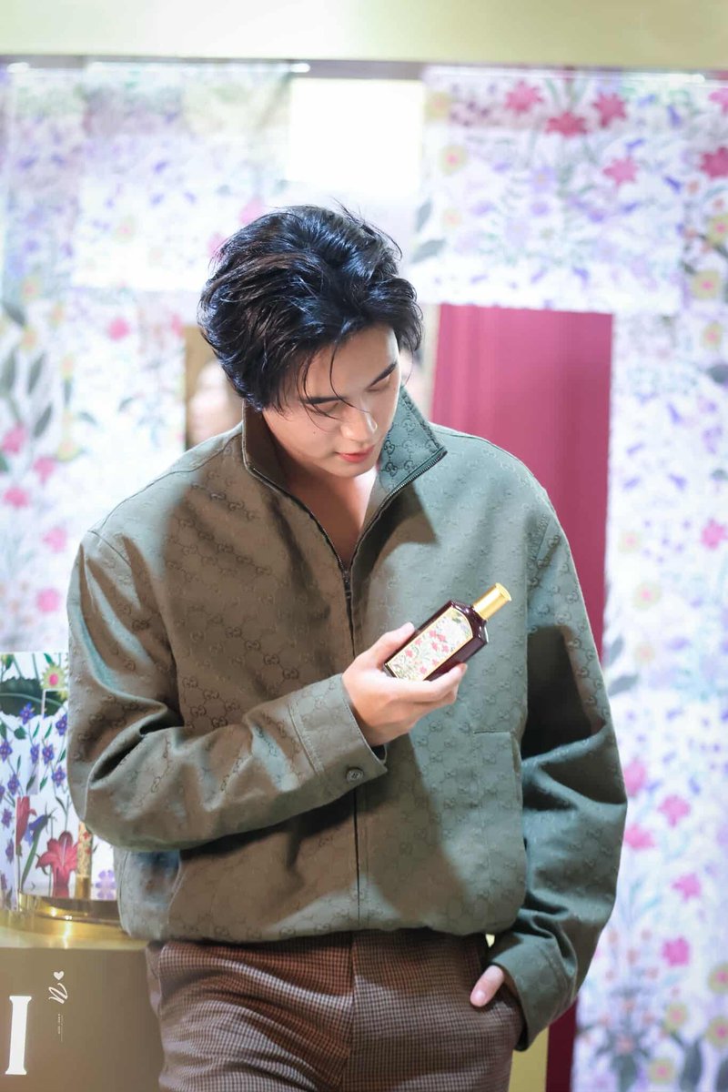 Norawit's handsome boy 🤭🫶🏻

#GUCCIxGEMINI #Gucci <a href="/gucci/">gucci</a>
#GucciBeauty #GucciFlora
#Gemini_NT #เจมีไนน์ 
<a href="/gemini_ti/">gemini_nt</a>