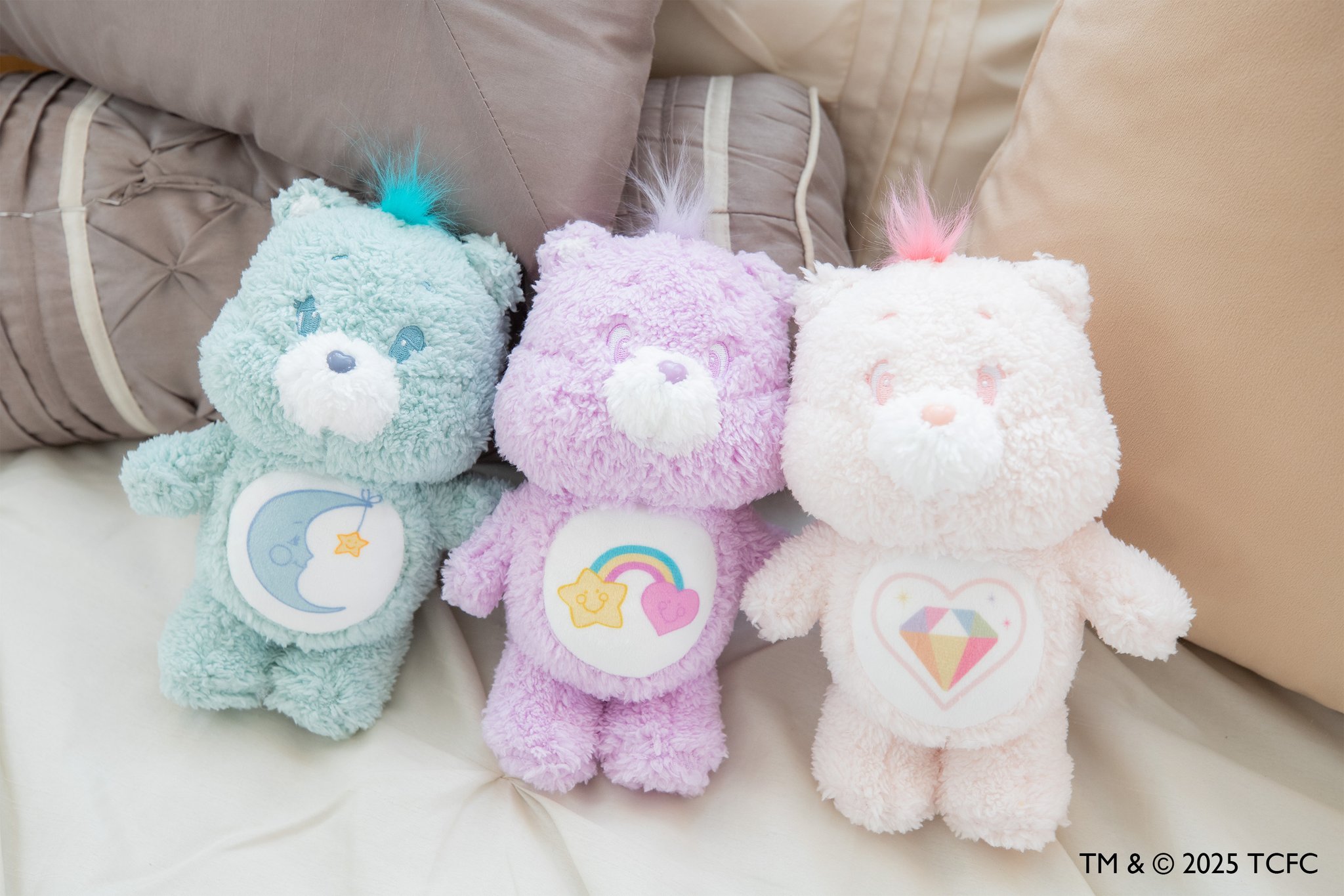 CareBears - 苺みるく♡ あちこち転がるケアベア™たち🐻💫 さて、あなたの“推しベア”は