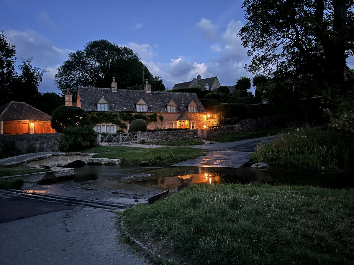 Must Visit ↘️ tweet media