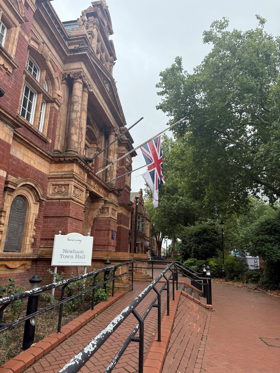 In memory of Cllr Neil Wilson, flags are being flown at half-mast at Stratford and East Ham Town Halls today. 

🕊️ Read the full tribute and statement on our website newham.gov.uk/news/article/1…