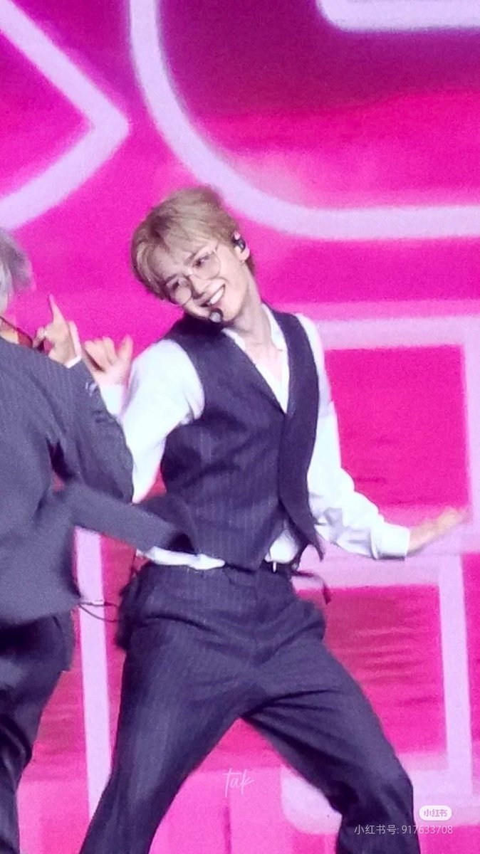 왜혼자걸그룹이지진짜