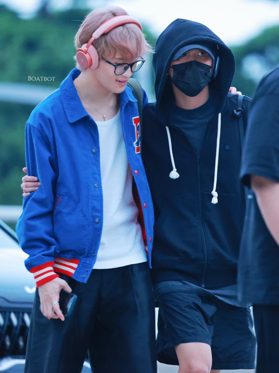 T__________T