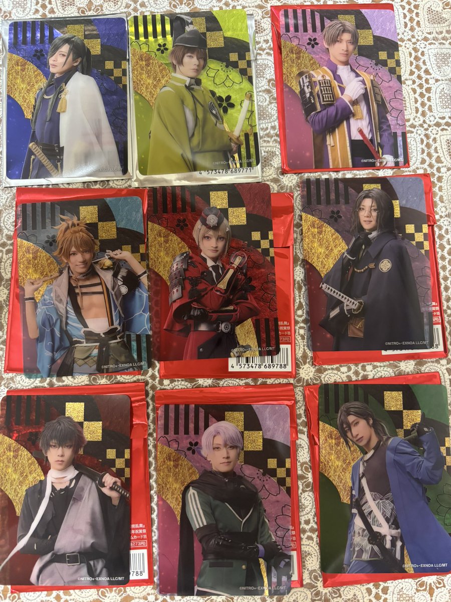 【交換】ミュージカル刀剣乱舞 刀ミュ 目出度歌誉花舞 十周年祝賀祭
ランダムカード

譲】青江 石切丸 長谷部 浦島 日向 南海 肥前 五月雨江 笹貫

求】同異種長義＞堀川

郵送でのお取引となります。
お気軽にお声掛けください。