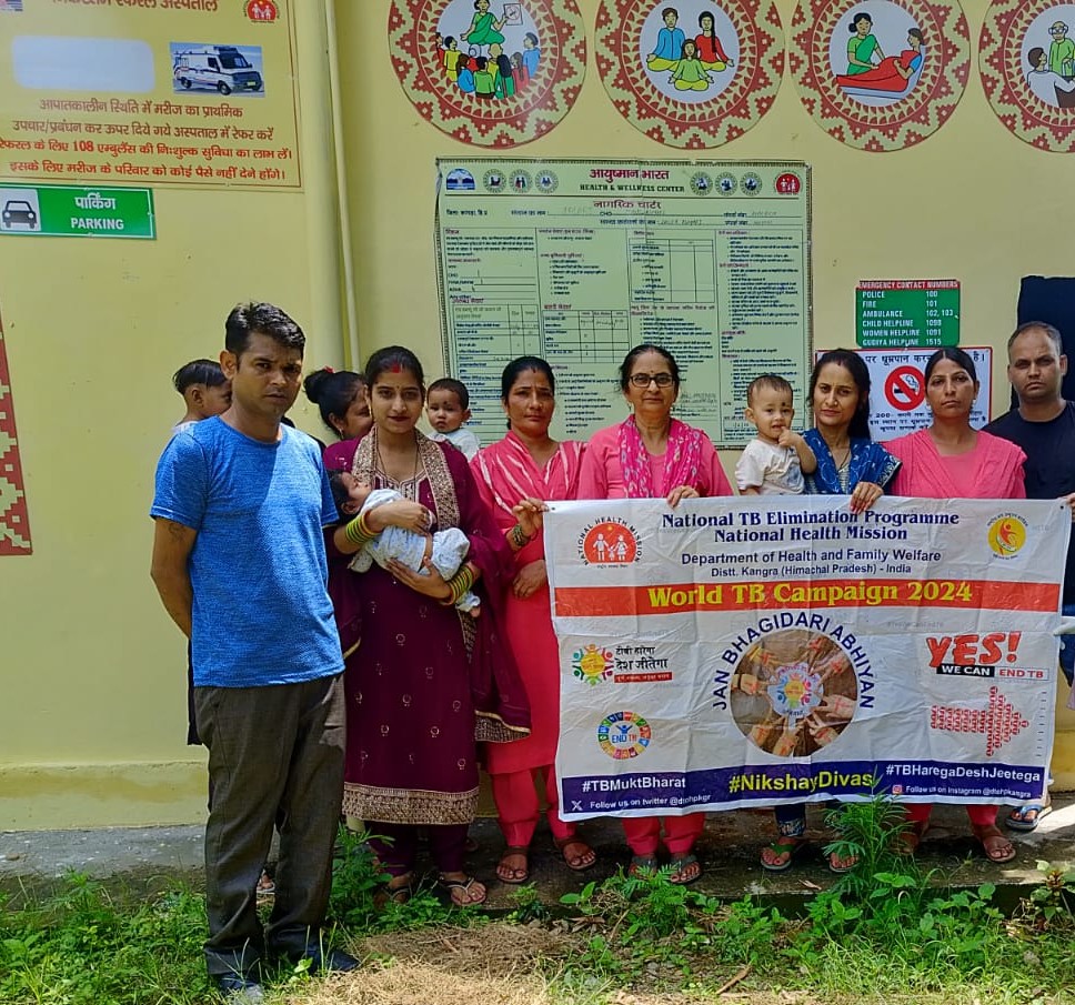 HWCJALARI's tweet photo. #TBMuktBharat 
Stigma reduction and TB awareness activity at AAM jalari block Tiara @mukt_tb 
@TbDivision 
@CMOFFICEHP 
@nhmhimachalp 
@drrksood 
@MoHFW_INDIA https://t.co/kdxAm5DzJo